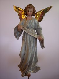 Engel aus der Alpbacher Kirchenkrippe